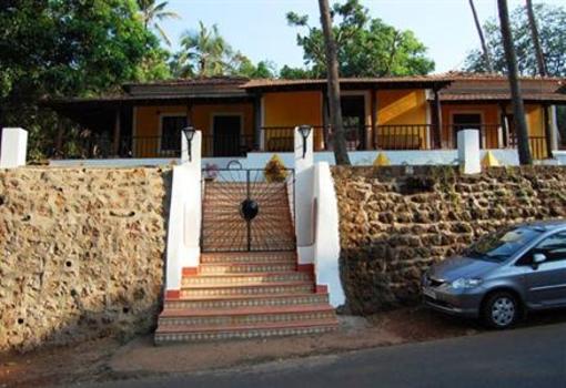 фото отеля Annex Little Siolim Hotel