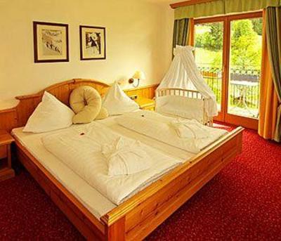 фото отеля Hotel Babymio Kirchdorf in Tirol