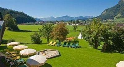 фото отеля Hotel Babymio Kirchdorf in Tirol