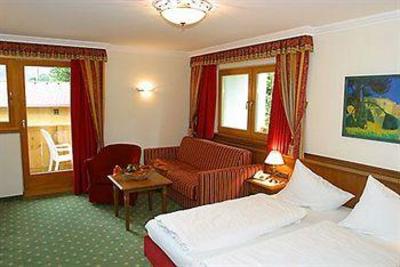 фото отеля Hotel Babymio Kirchdorf in Tirol