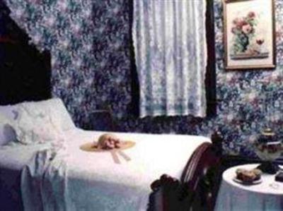 фото отеля Corner George Inn Bed & Breakfast