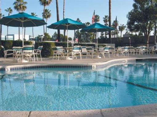 фото отеля La Quinta Inn & Suites Buena Park La Palma