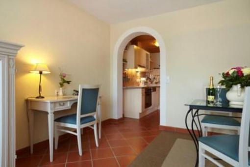 фото отеля Landvilla Romantika