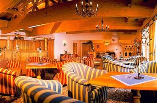 фото отеля Romantisches Geniesserhotel Laternd'l Hof