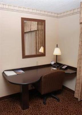 фото отеля Hampton Inn & Suites Staten Island