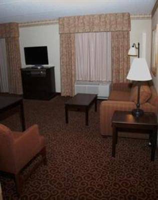 фото отеля Hampton Inn & Suites Staten Island