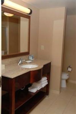 фото отеля Hampton Inn & Suites Staten Island