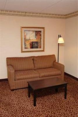 фото отеля Hampton Inn & Suites Staten Island