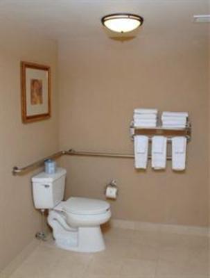 фото отеля Hampton Inn & Suites Staten Island