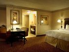 фото отеля Hampton Inn & Suites Staten Island