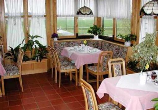фото отеля Pension Thermenland