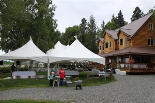 фото отеля Susitna River Lodging