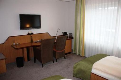 фото отеля Hotel am Feldmarksee Sassenberg