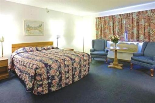 фото отеля North Star Inn & Suites