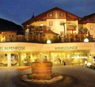 фото отеля Alpenrose Hotel Lermoos