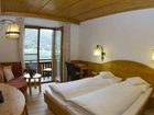 фото отеля Ferienhof Obergasser Und Bergblick Hotel Weissensee