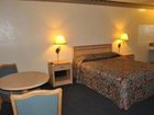фото отеля Travelers Inn Manteca