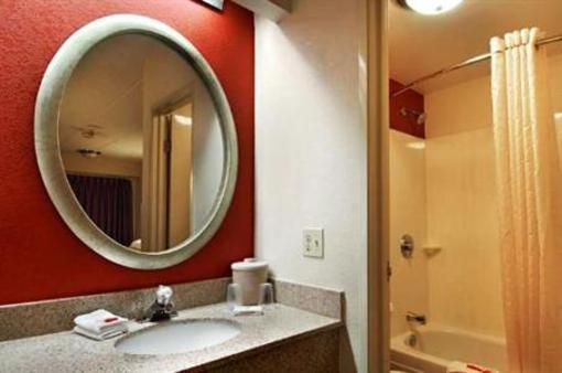 фото отеля Red Roof Inn Boston Southborough