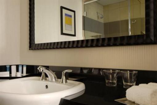 фото отеля Hilton Baltimore BWI Airport
