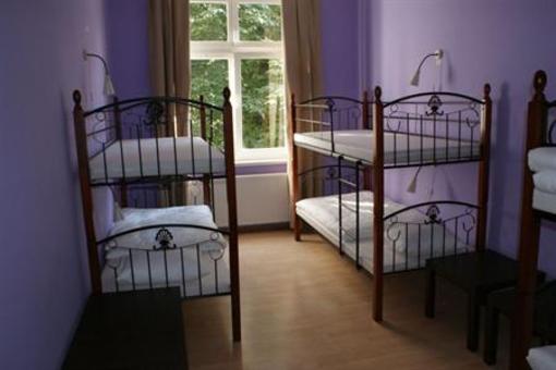 фото отеля Pit Stop Hostel Poznan