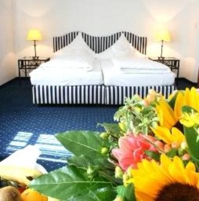 фото отеля Hotel Obermaier Munich