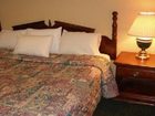 фото отеля Red Carpet Inn & Suites New London