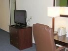 фото отеля Airport Waterfront Inn