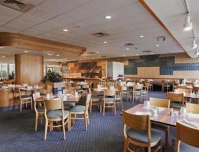 фото отеля Ramada Elyria