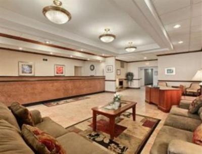 фото отеля Ramada Elyria