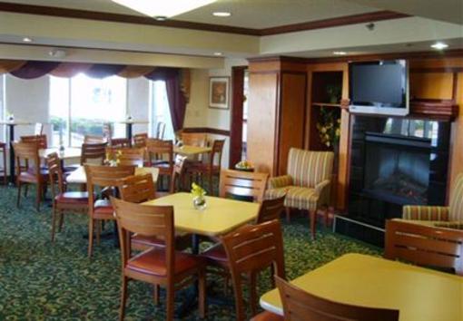 фото отеля Fairfield Inn Detroit Warren