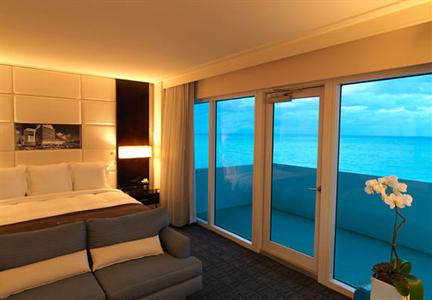 фото отеля Eden Roc, a Renaissance Beach Resort & Spa