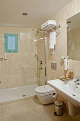 фото отеля Sunhill Hotel