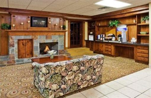 фото отеля Holiday Inn Express Hotel & Suites Cedartown