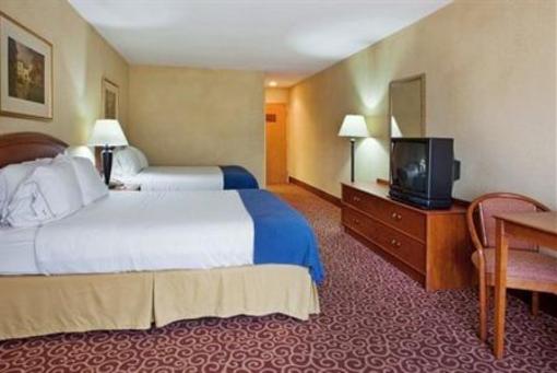 фото отеля Holiday Inn Express Hotel & Suites Cedartown