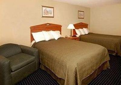 фото отеля Quality Inn N.A.S. - Corry
