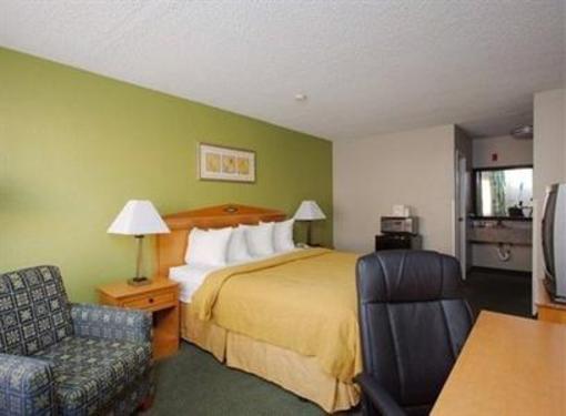 фото отеля Quality Inn N.A.S. - Corry