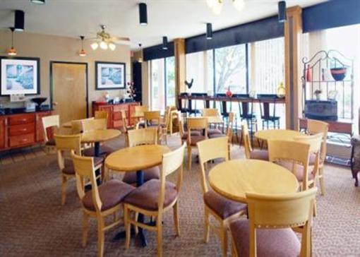 фото отеля Quality Inn Moss Point