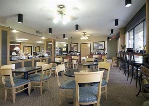 фото отеля Quality Inn Moss Point