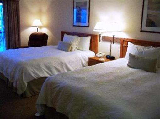 фото отеля Oceanfront Lodge