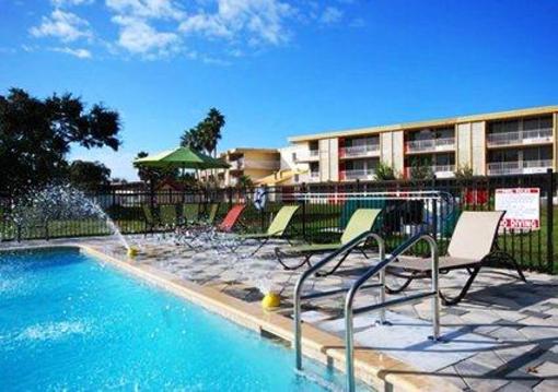 фото отеля Econo Lodge Polynesian Kissimmee