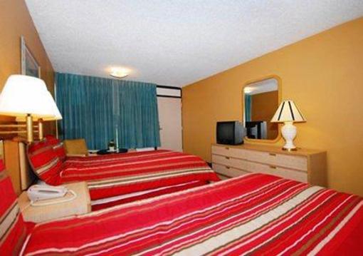 фото отеля Econo Lodge Polynesian Kissimmee