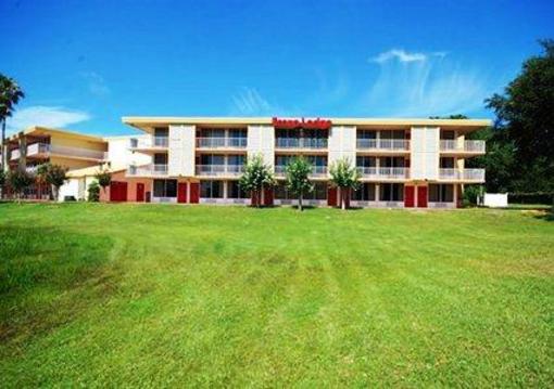фото отеля Econo Lodge Polynesian Kissimmee