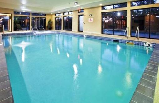 фото отеля Holiday Inn Express Germantown