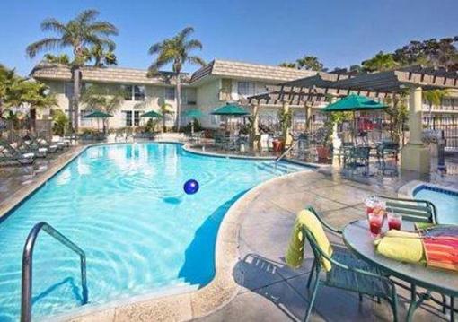 фото отеля Comfort Inn & Suites Hotel Circle SeaWorld