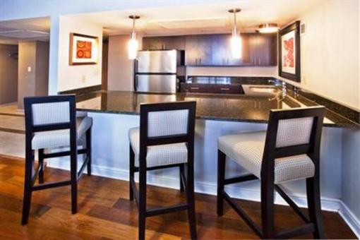 фото отеля Holiday Inn Perimeter Dunwoody