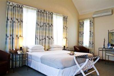 фото отеля DeKraal Country Lodge