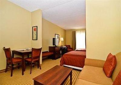 фото отеля Comfort Suites Universal Studio Area