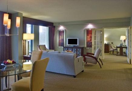 фото отеля Doubletree Houston Intercontinental Airport