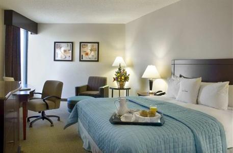 фото отеля Doubletree Houston Intercontinental Airport