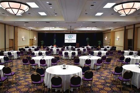фото отеля Doubletree Houston Intercontinental Airport